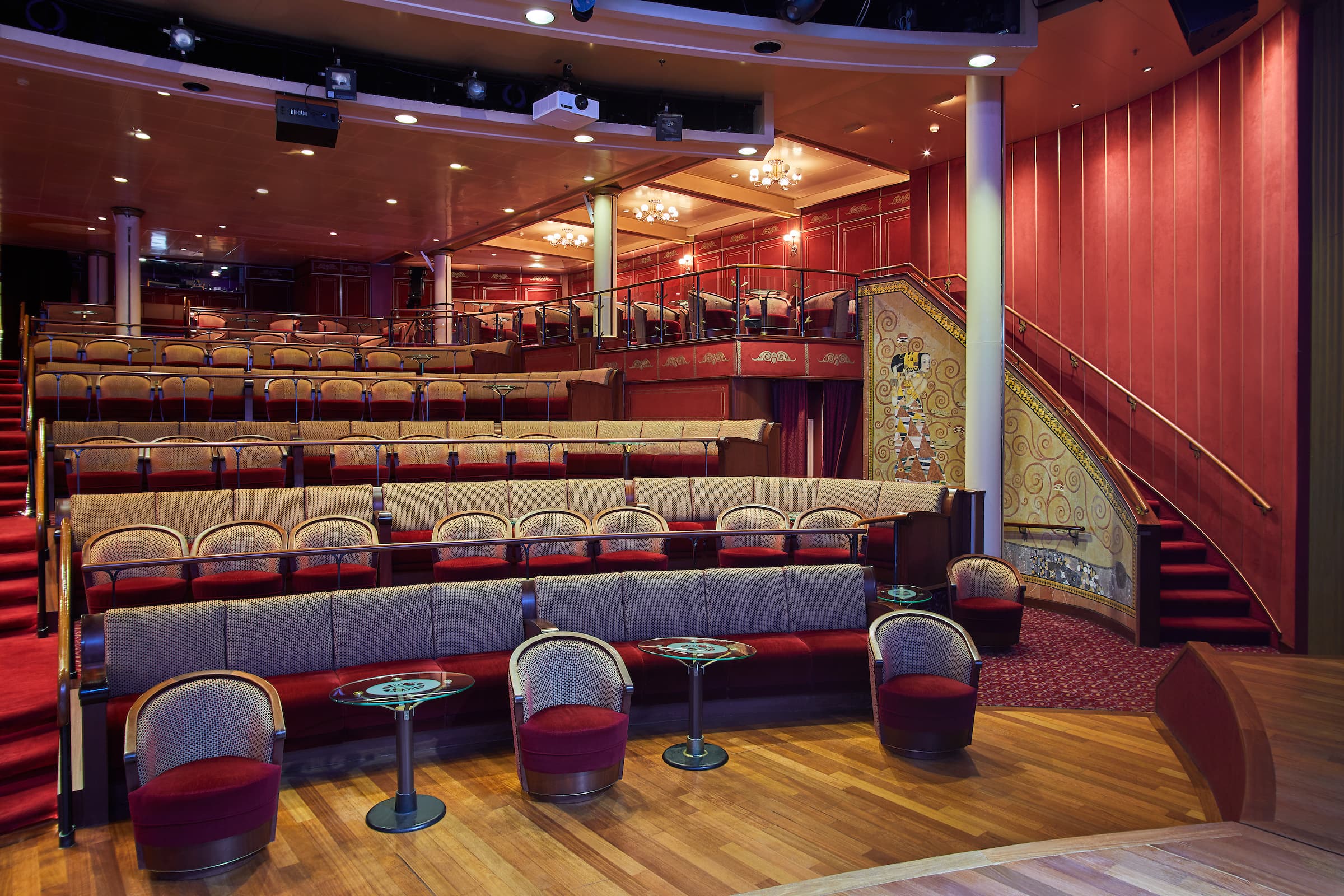 Show Lounge