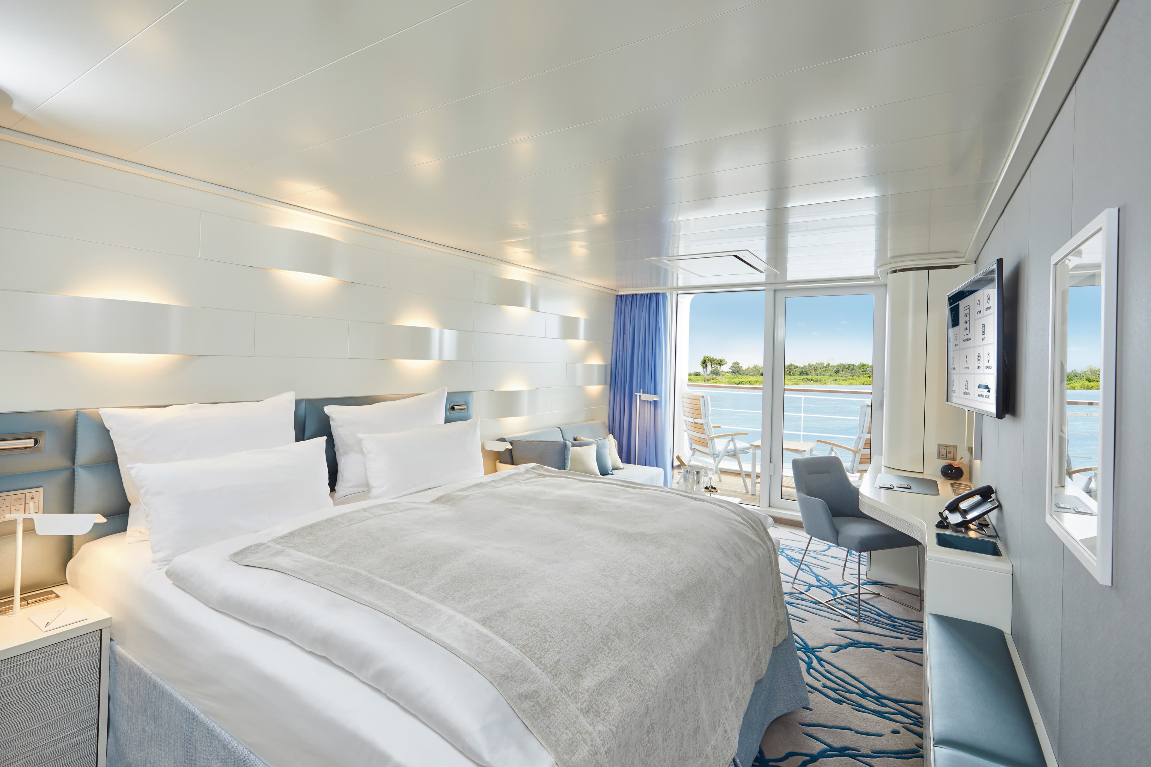 Balcony Cabin