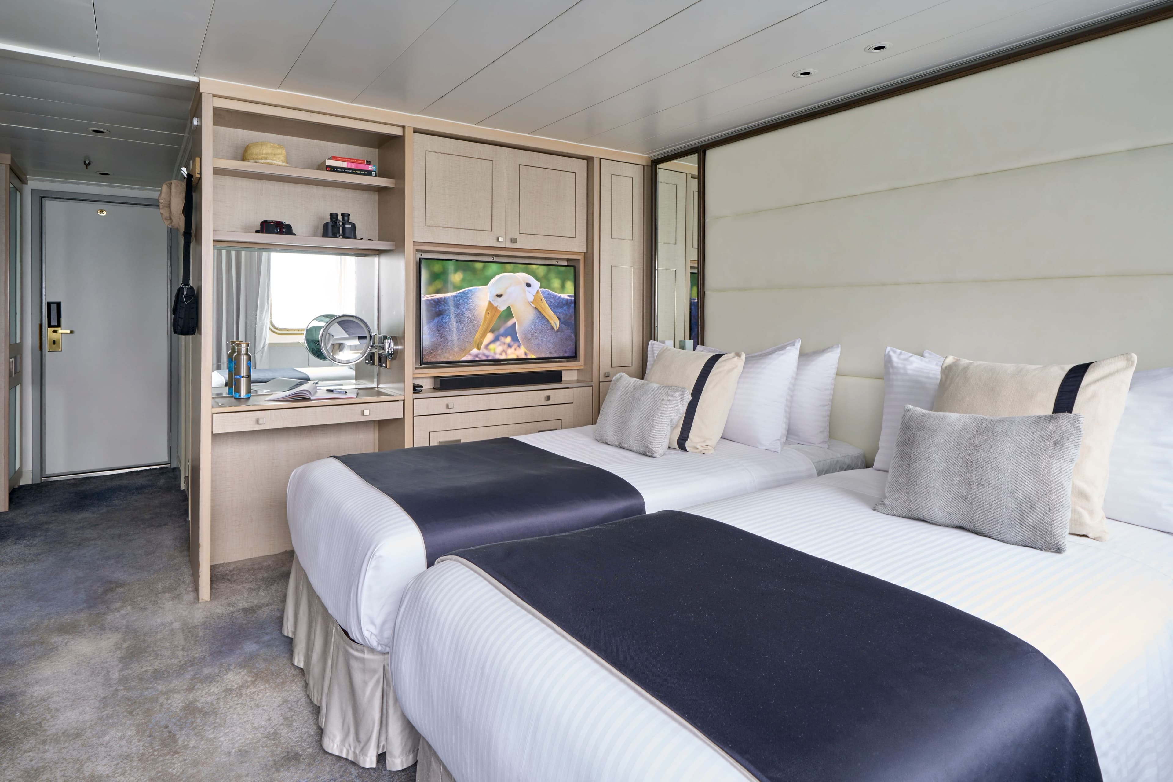 Islander Suite
