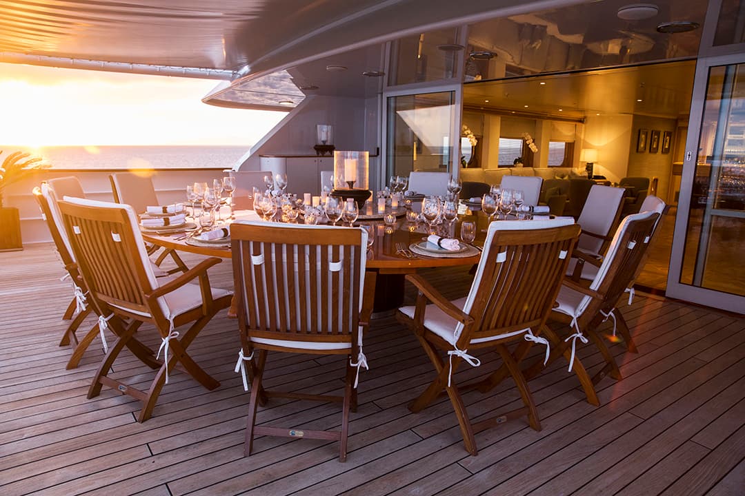 Outdoor Café