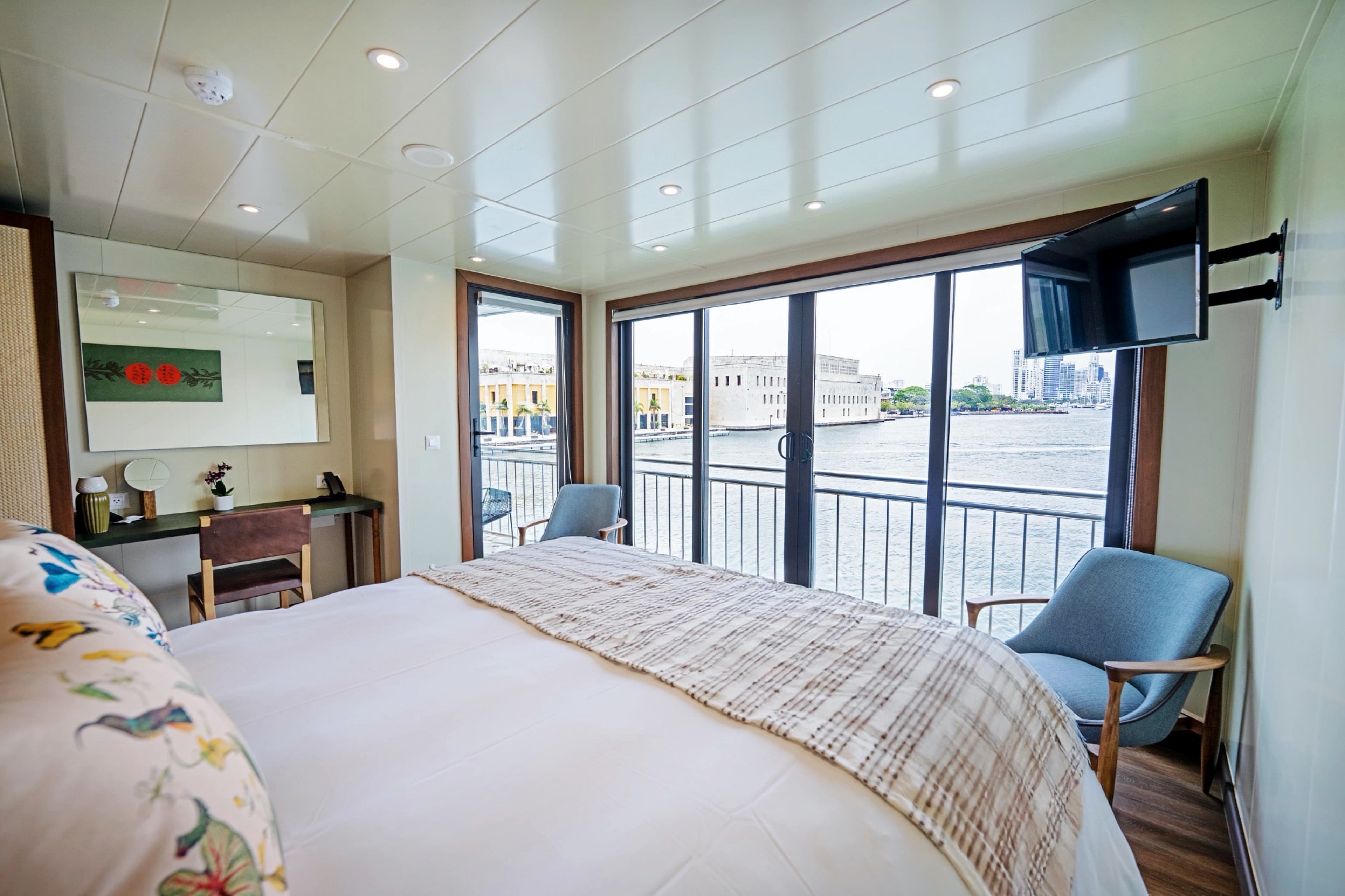 Luxury Suite