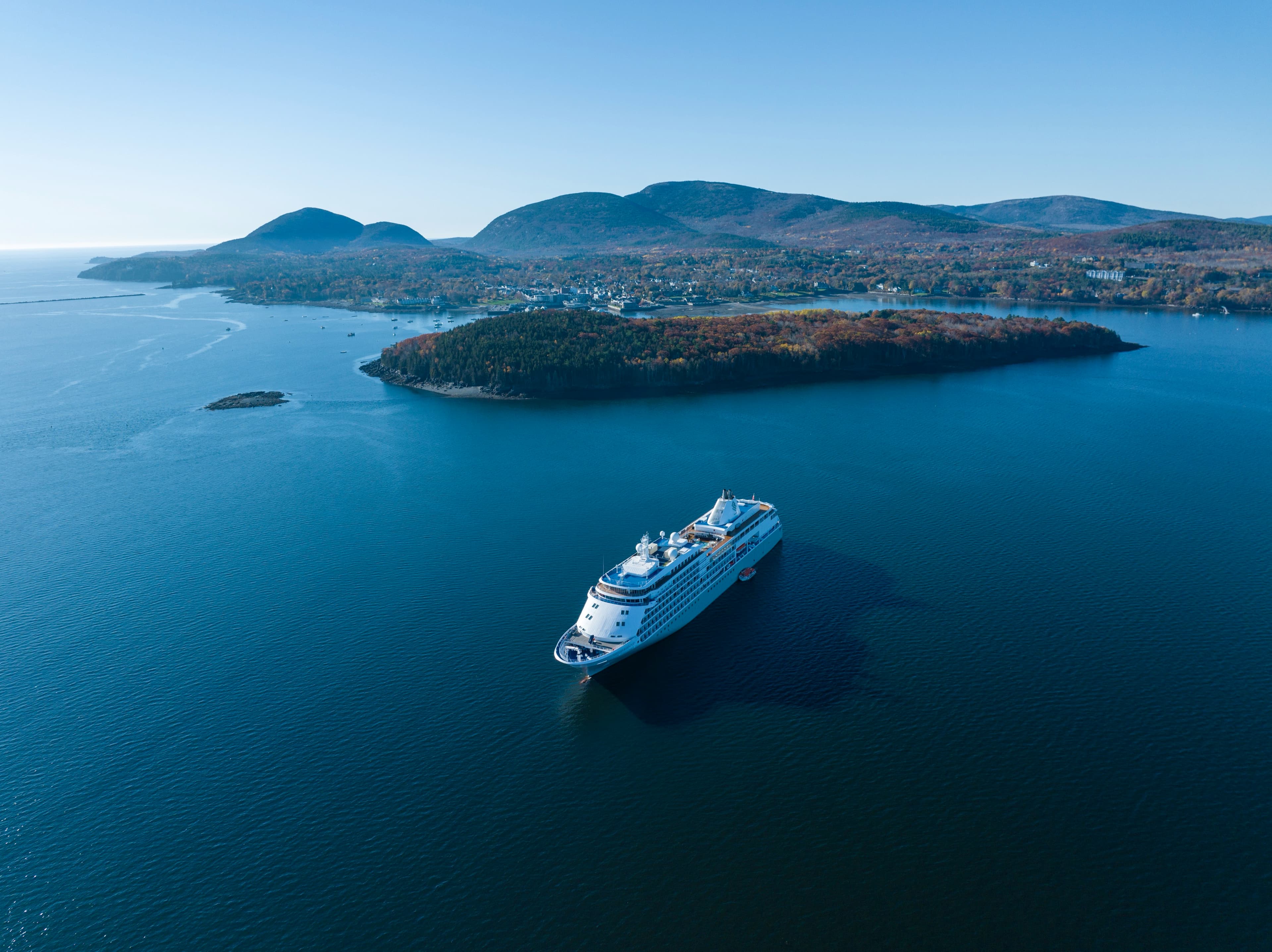 Silver Whisper