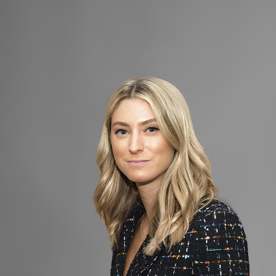Erin Nicholson - Profile Picture
