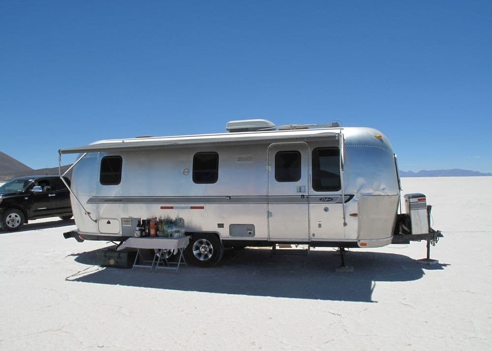Airstream Deluxe Camper