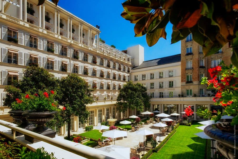 Le Bristol Paris
