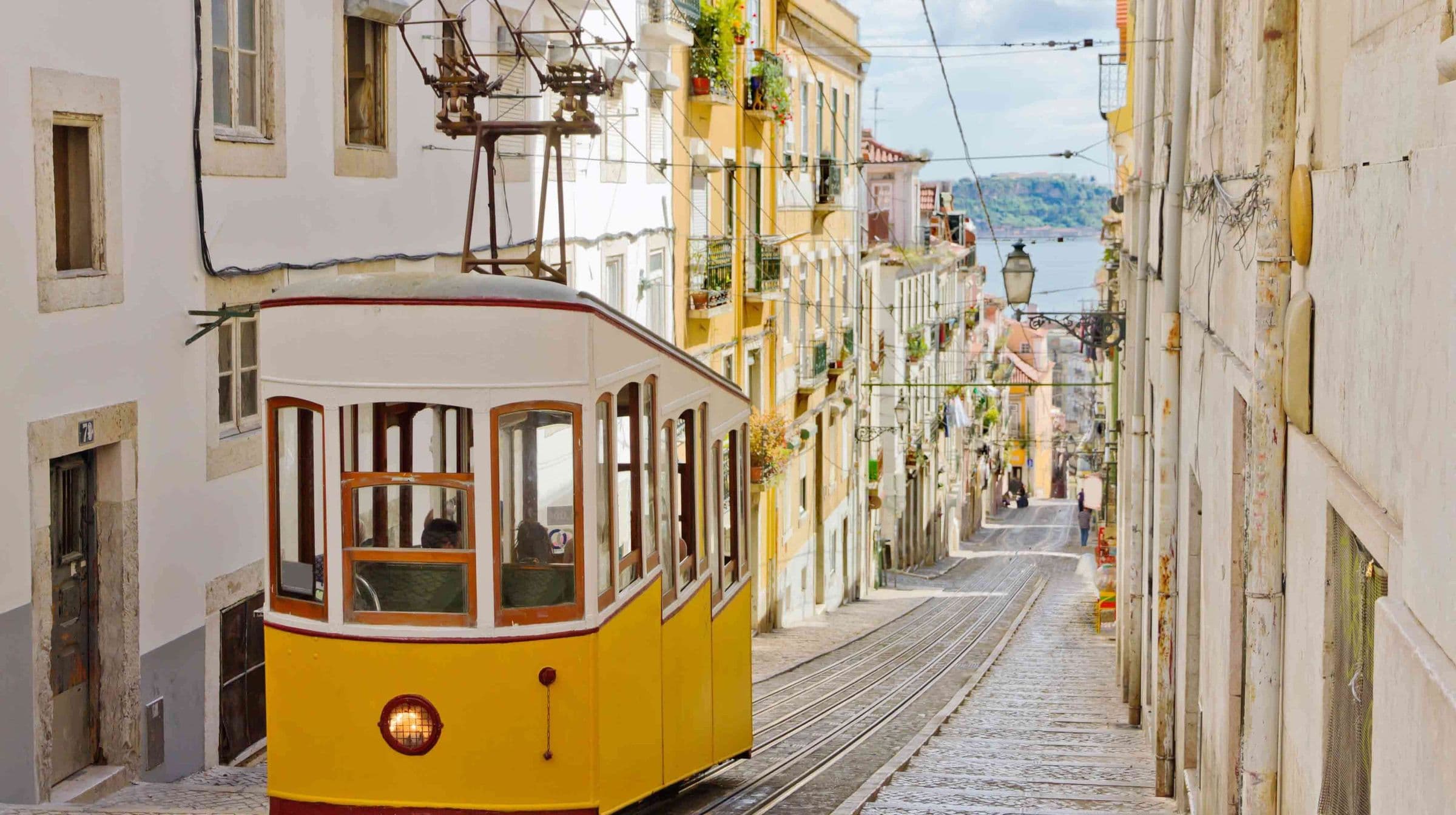 Portugal: Lisbon, Porto & the Douro - Hero 2