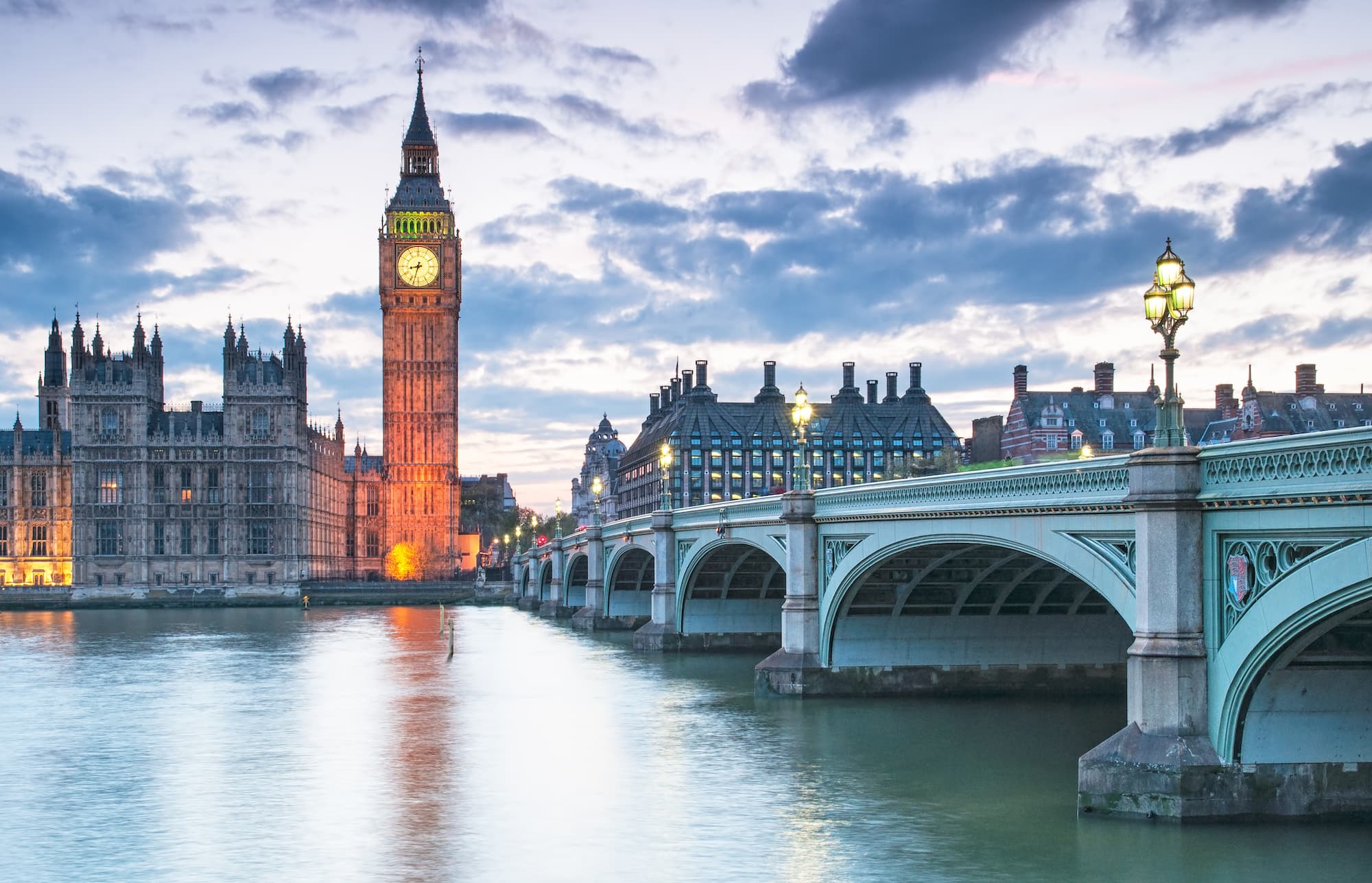 Tauck: Castles & Kings: London to Paris - Hero 2