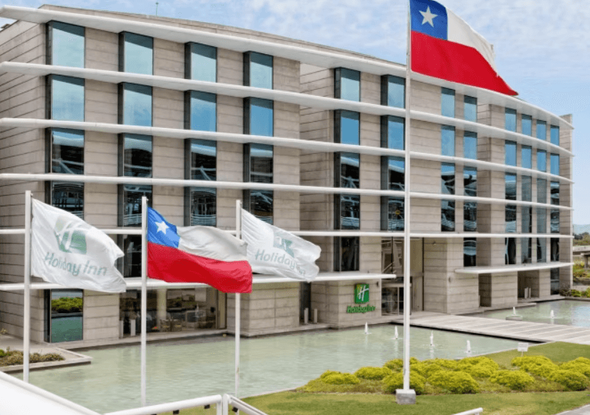 Holiday Inn Santiago Airport