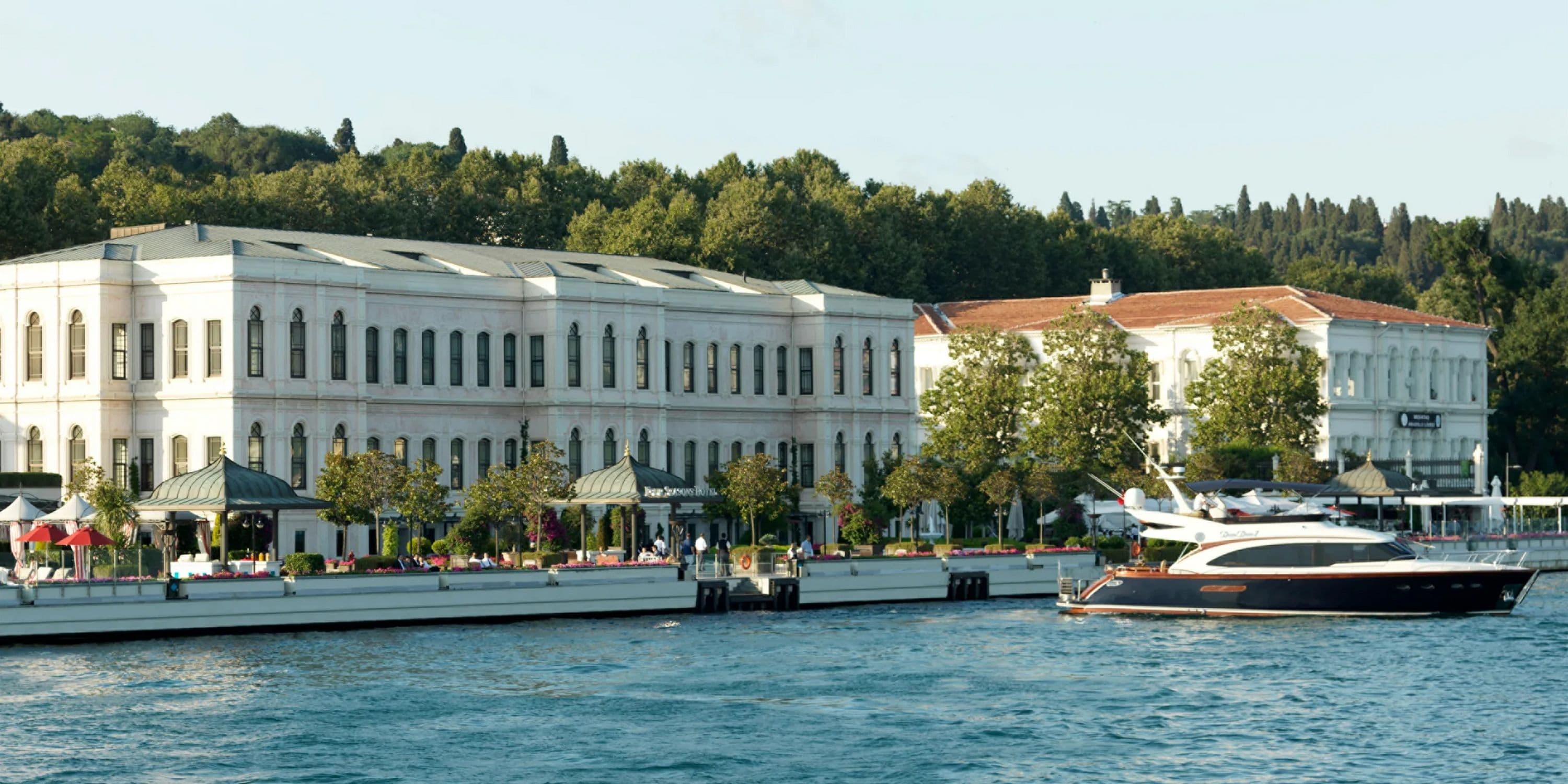 Four Seasons Hotel Istanbul at the Bosphorus