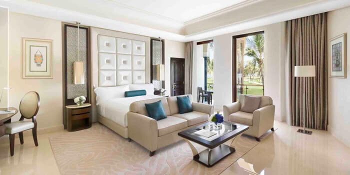 The Ritz-Carlton Al Bustan Palace - Bedroom Suite