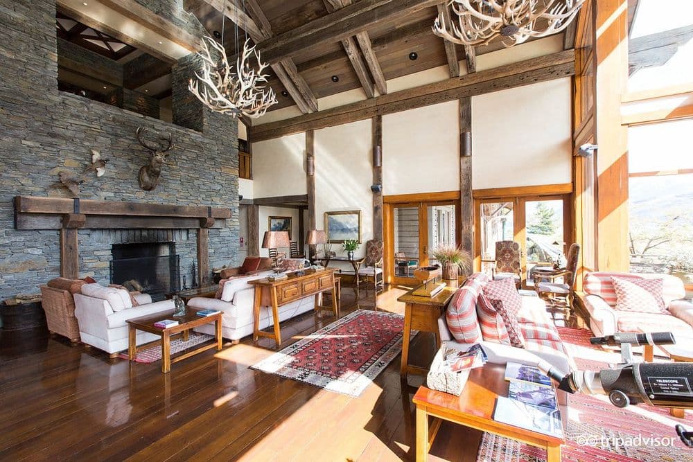 Blanket Bay Lodge