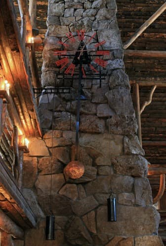 Old Faithful Inn