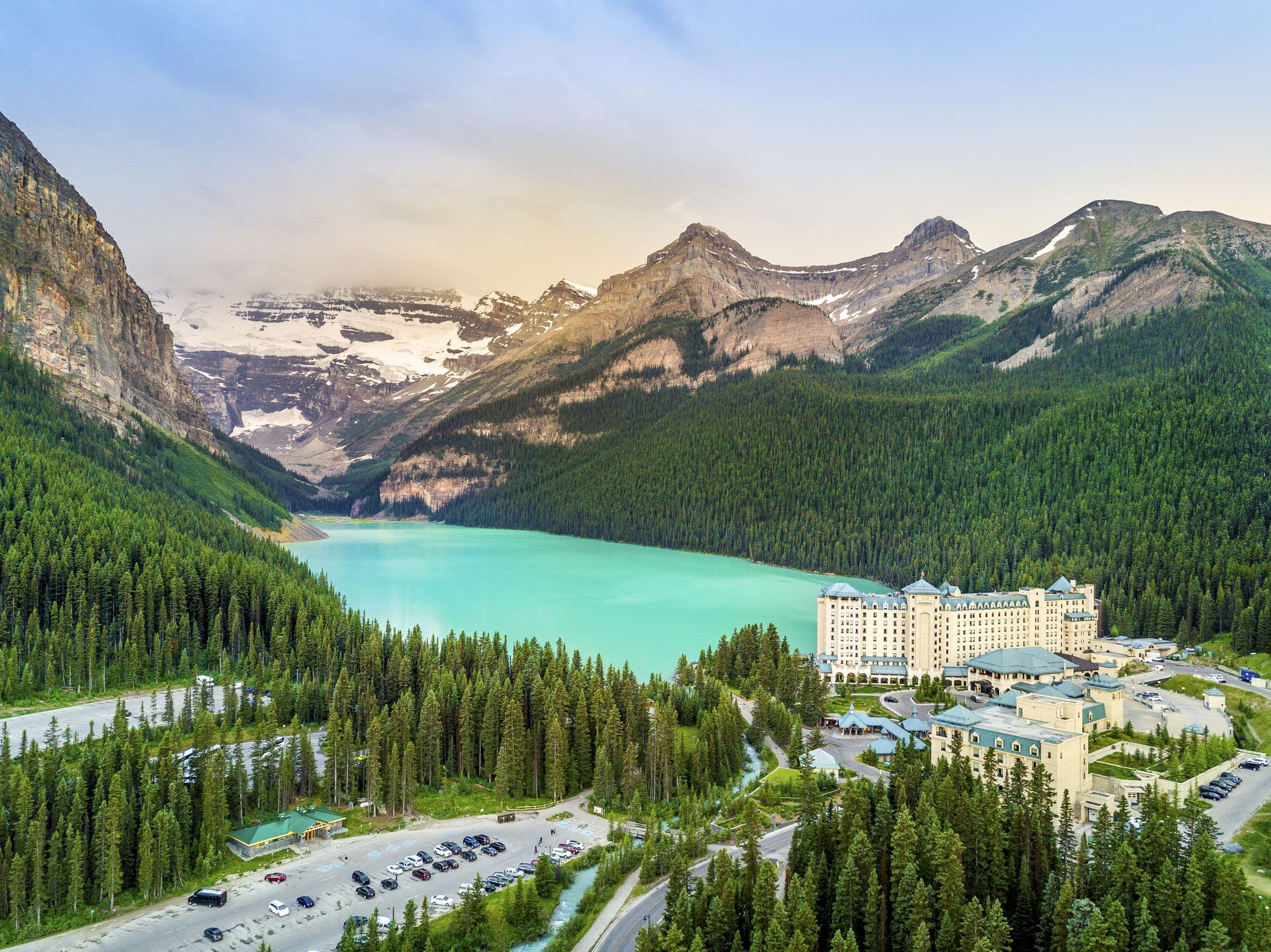Tauck: Best of the Canadian Rockies - Hero 2