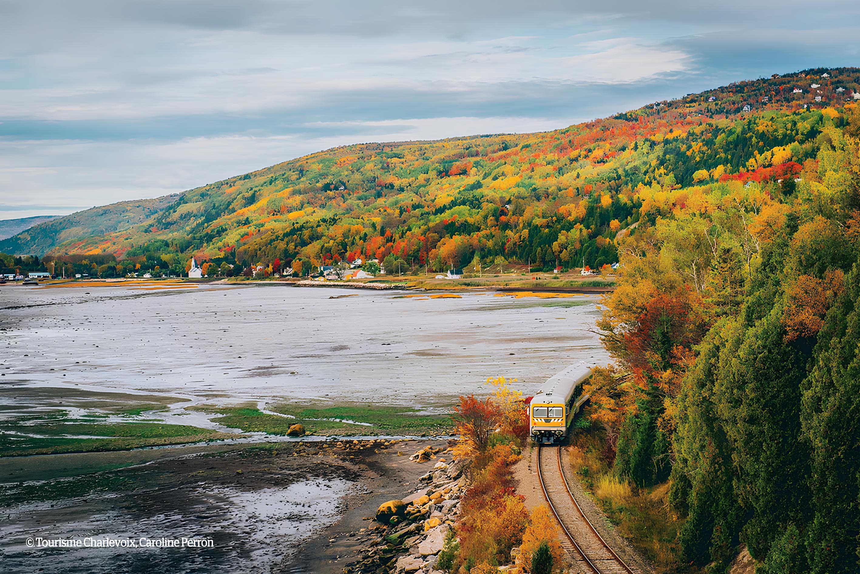 Quebec Journey: A Unique Blend of Culture, History, and Scenic Beauty - Hero 3