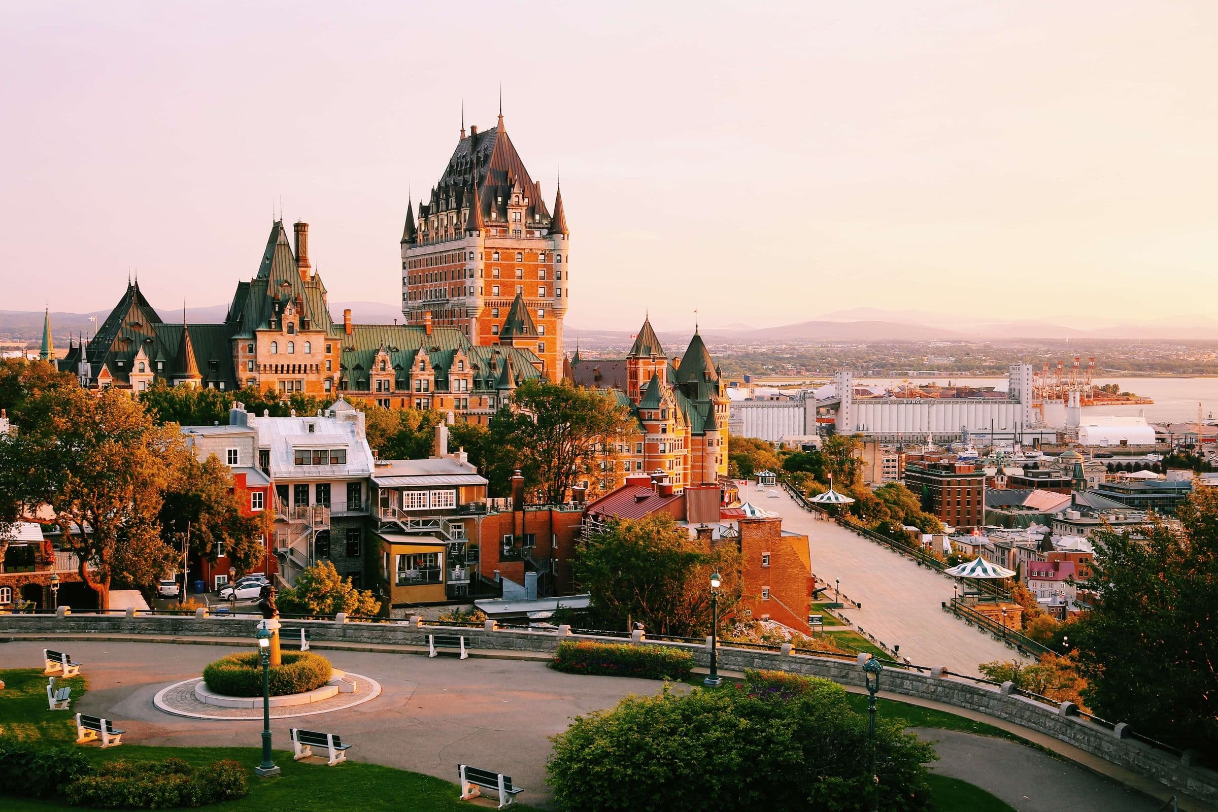 Toronto to Quebec City: A Luxury Adventure - Hero 3