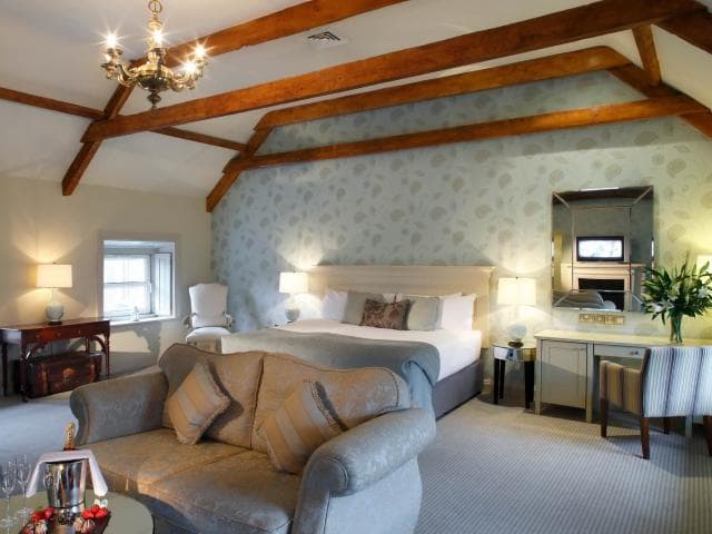 Old Ground Hotel Suite