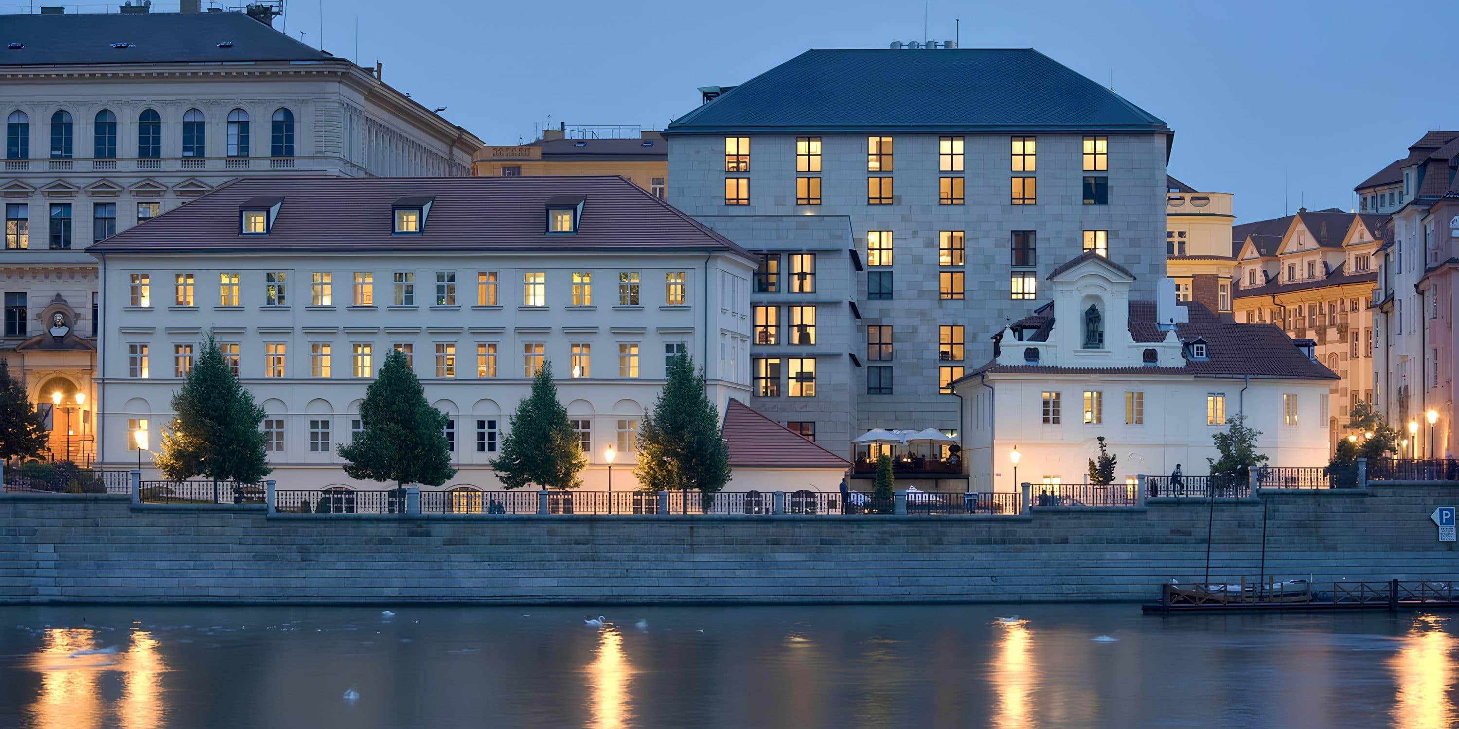 Four Seasons Hotel Prague