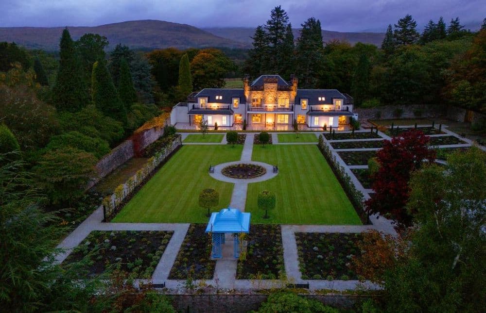Inverlochy Castle Hotel