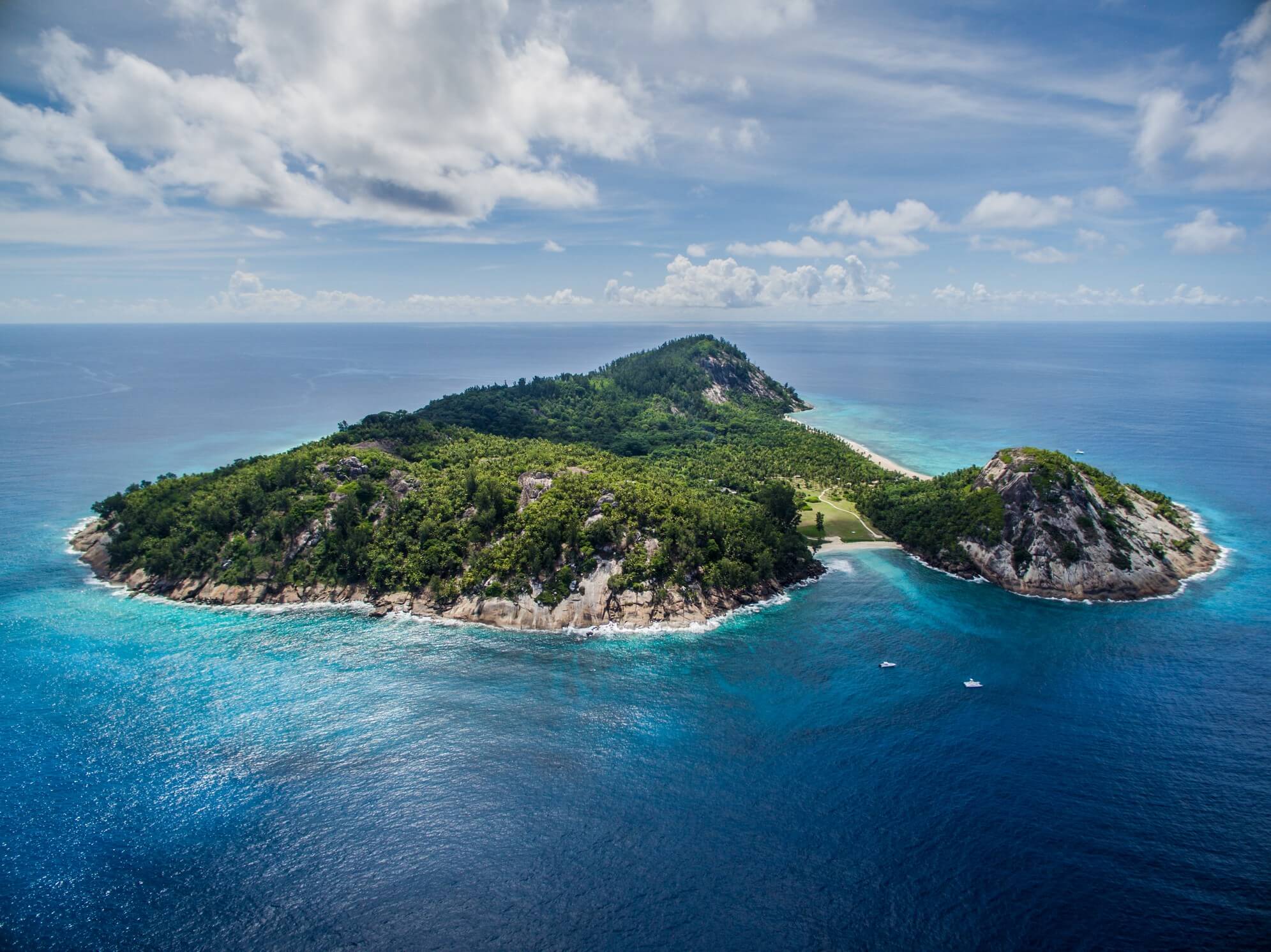 Www island. Сейшелы остров Исланд. Остров Норт Сейшелы. Норс Исланд. Норд Айленд Сейшелы.